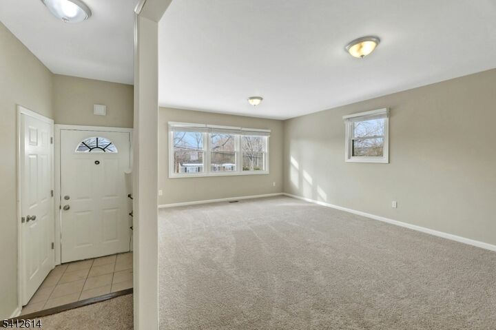 Property Photo:  8 Iroquois Ave  NJ 07436 