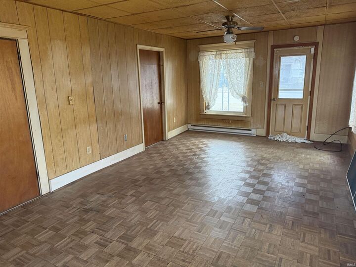 Property Photo:  715 Elm Street  IN 46733 