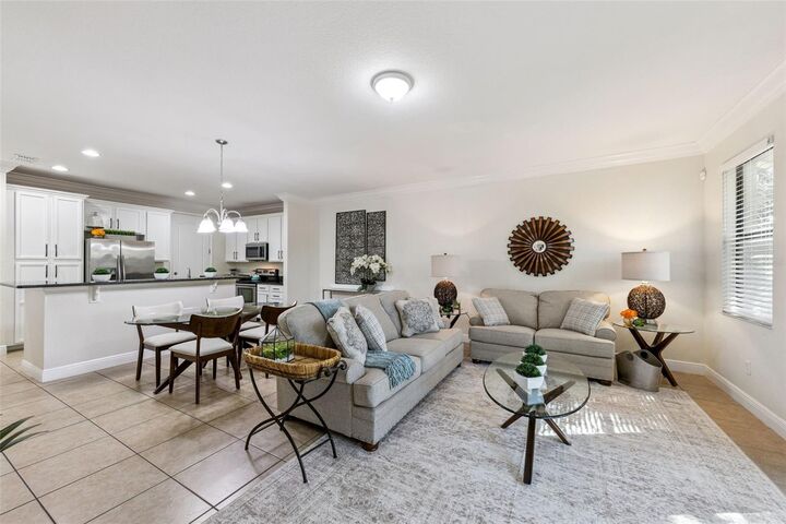 Property Photo: 8410 Kelsall Drive FL 32832