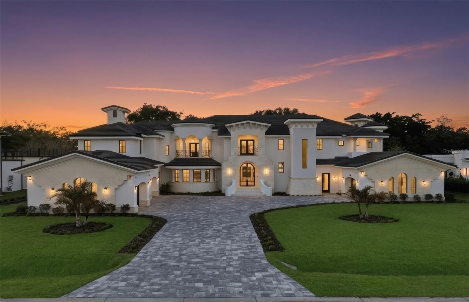 Property Photo:  1009 Down Reserve Court  FL 34786 