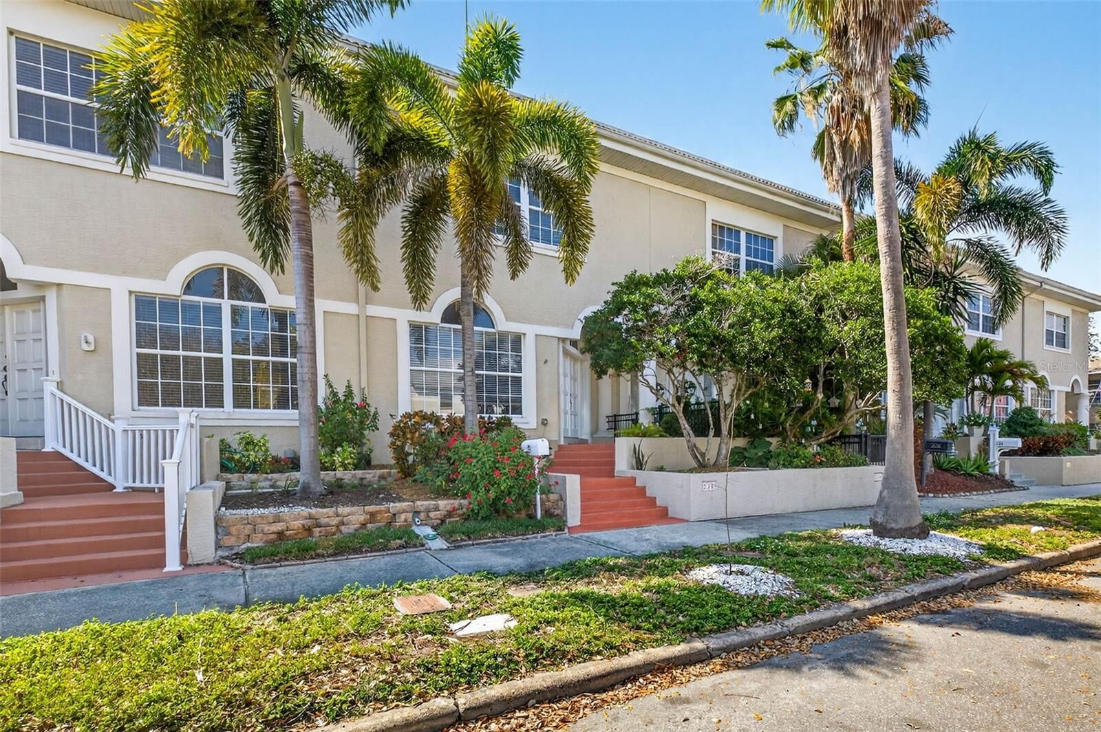 Property Photo: 238 Columbia Drive FL 33606