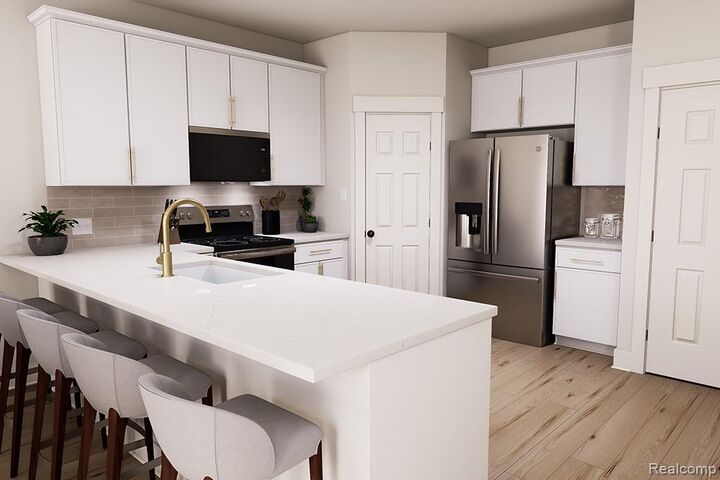 Property Photo: 54322 Grand Boulevard MI 48316