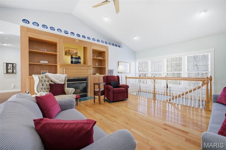 Property Photo:  5 Chariot Court  IL 62034 