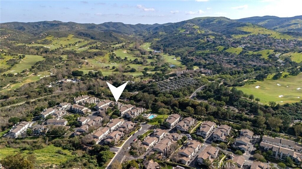 Property Photo: 12 Sunstream CA 92603