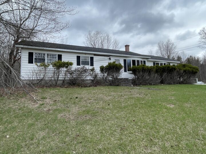 Property Photo: 22 Robins Way ME 04282