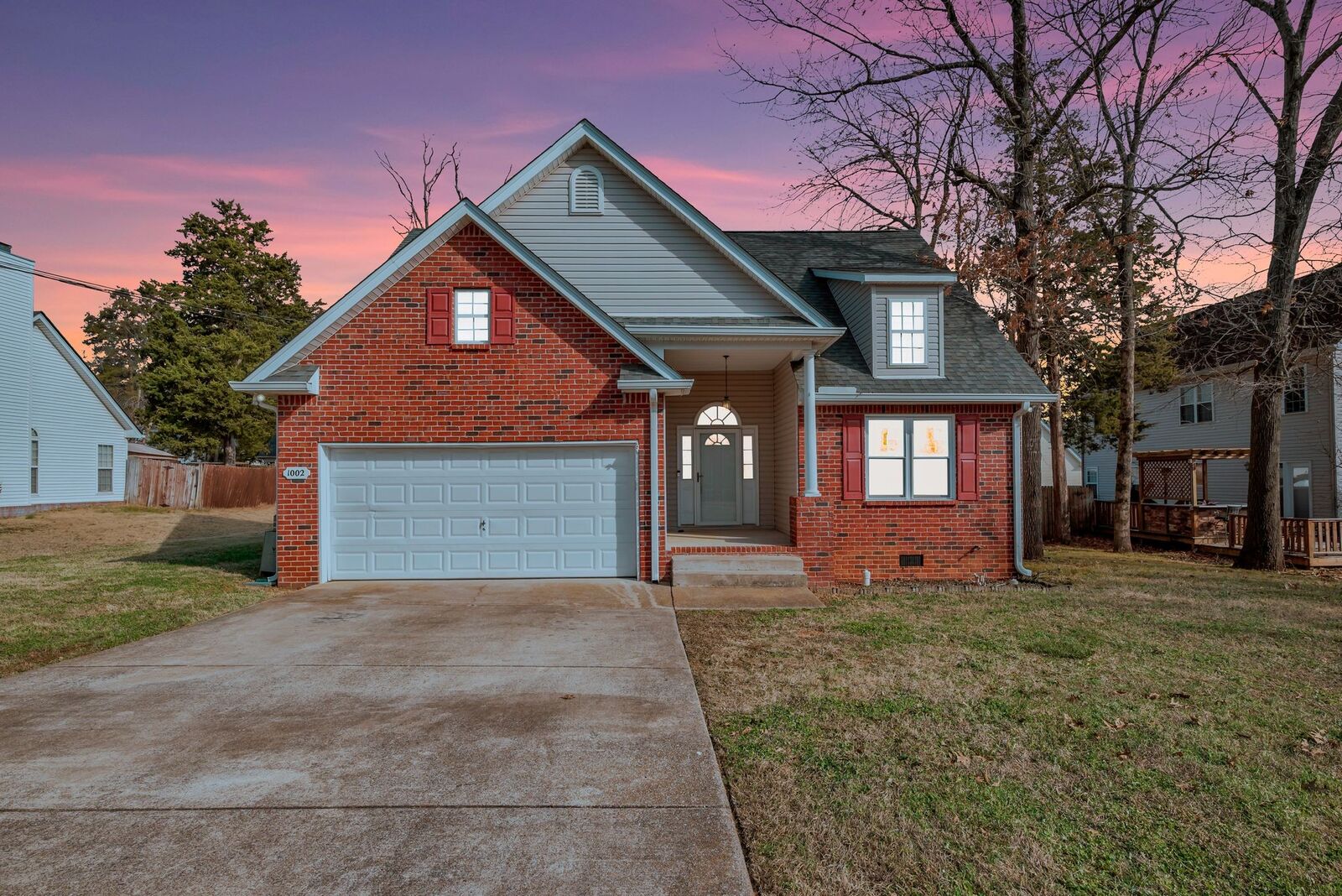 Property Photo:  1002 Seven Oaks Blvd  TN 37167 