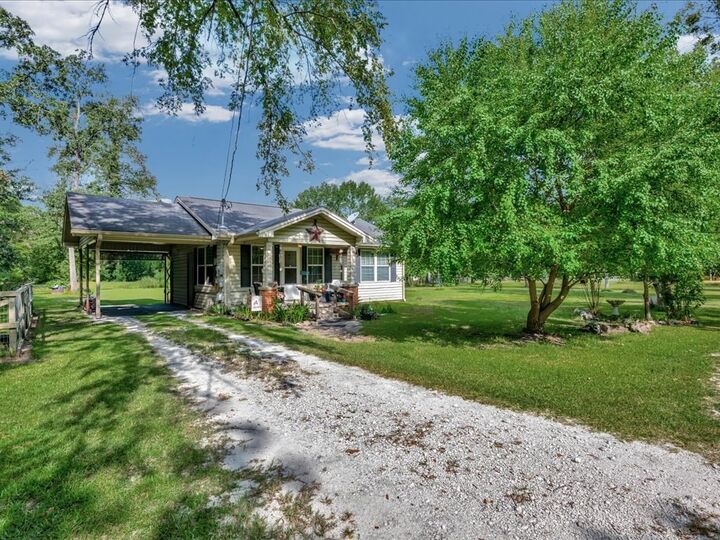Property Photo:  635 Oscar Berry Road  TX 75904 