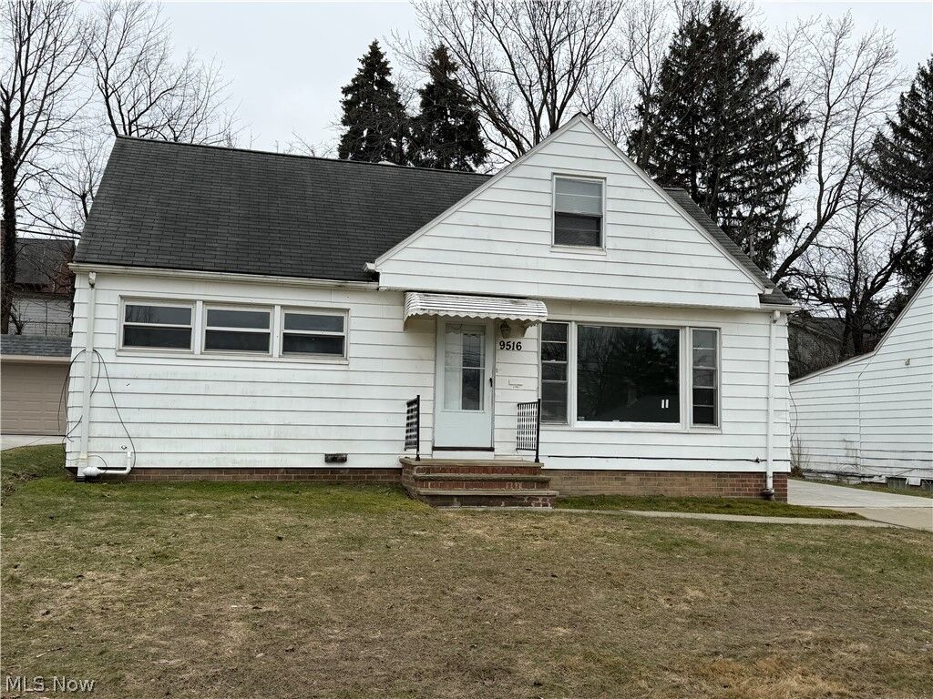 Property Photo: 9516 Alexander Road OH 44125