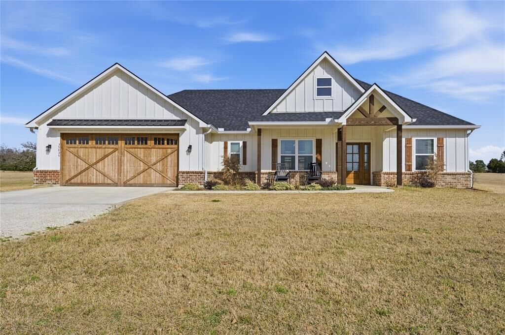 Property Photo: 35835 Fm 47 TX 75147