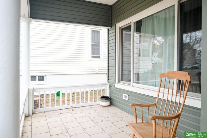 Property Photo:  4112 S 23 Street  NE 68107 