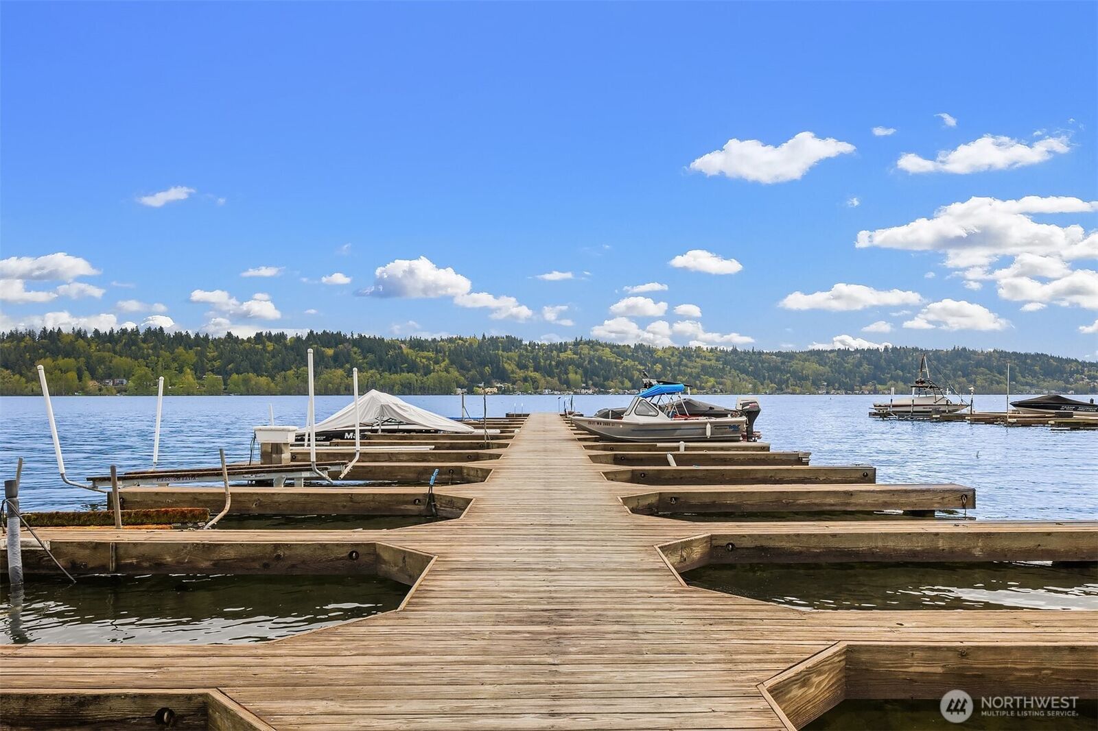 Property Photo:  3834  175th Avenue NE 209  WA 98052 