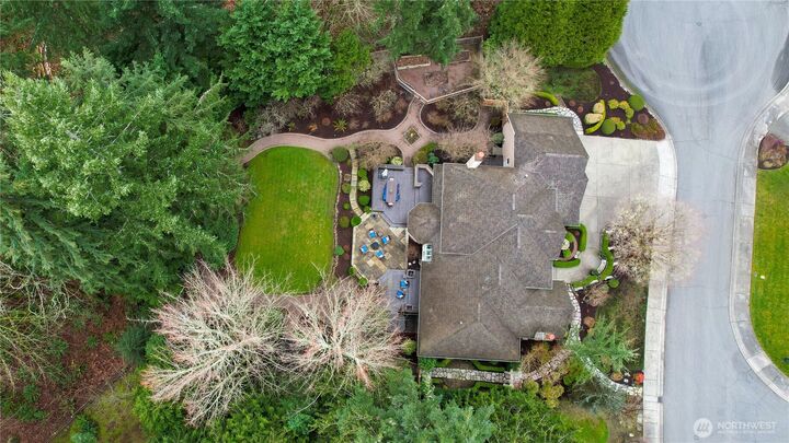 Property Photo:  14305  214th Way NE  WA 98077 