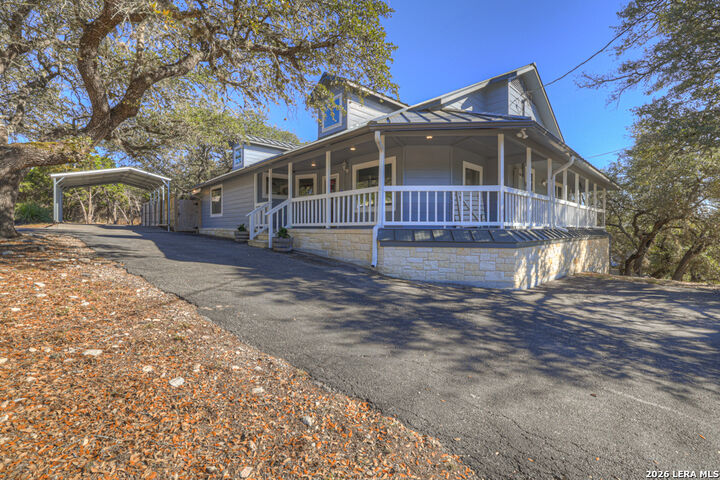 Property Photo:  410 Jaylee  TX 78133 