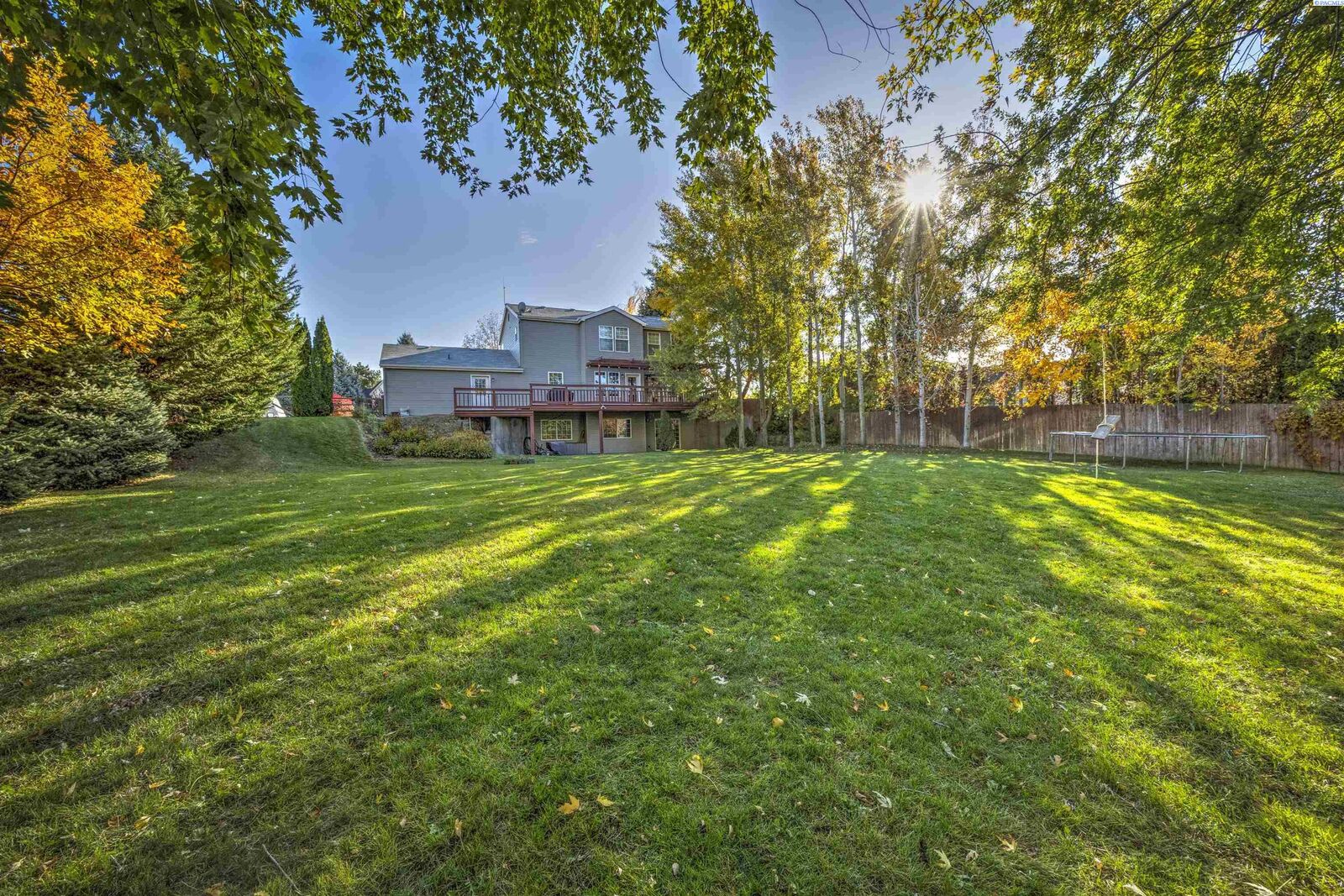 Property Photo:  285 Rachel Road  WA 99338 