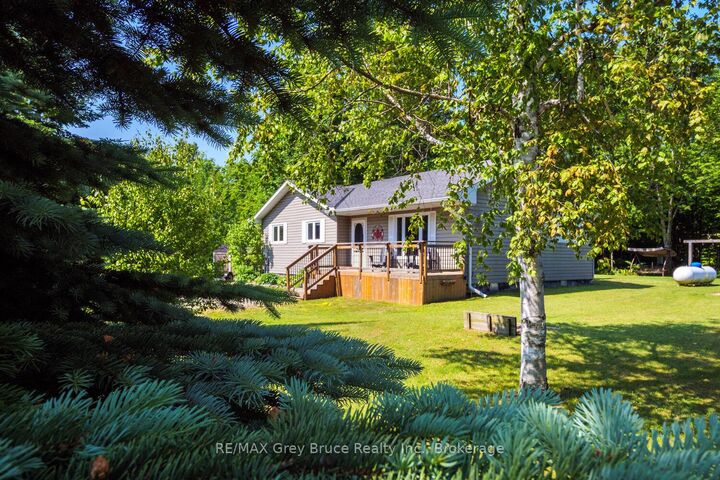 32 Sugarbush Road — photo 1