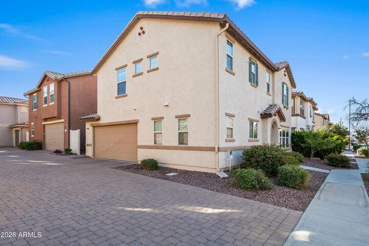 Property Photo: 507 N Ranger Trail AZ 85234