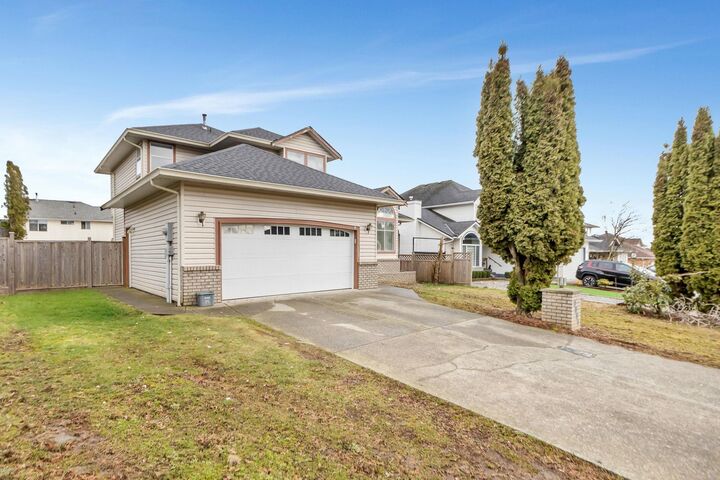 Property Photo: 3154 Kingfisher Drive BC V2T 5K5