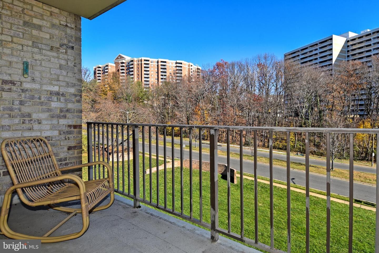 Property Photo: 6135 Edsall Road I VA 22304
