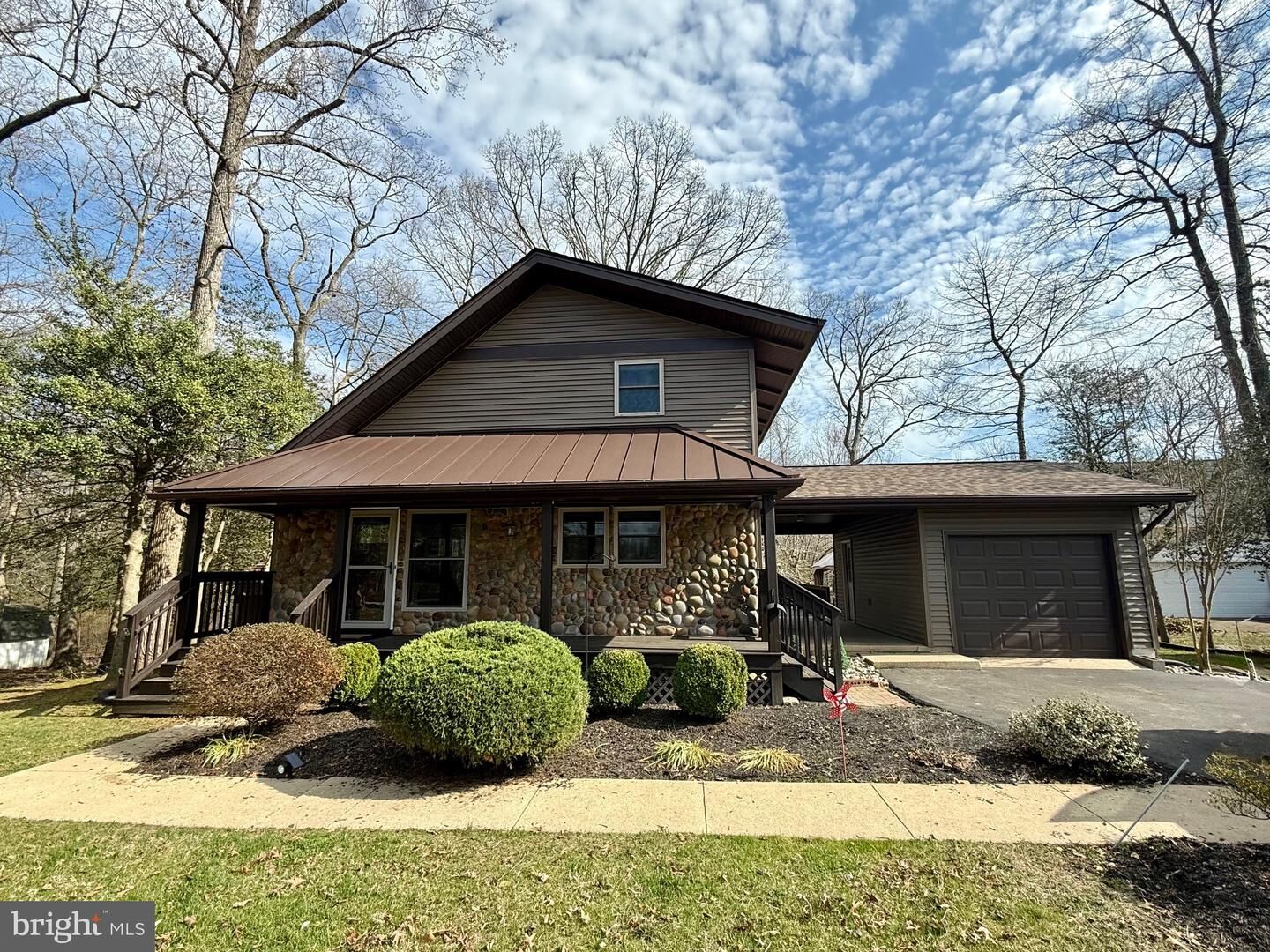 Property Photo:  22224 Monterey Place  MD 20650 