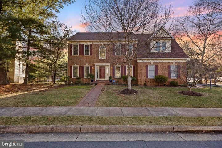 Property Photo:  47315 Vista Court  VA 20165 
