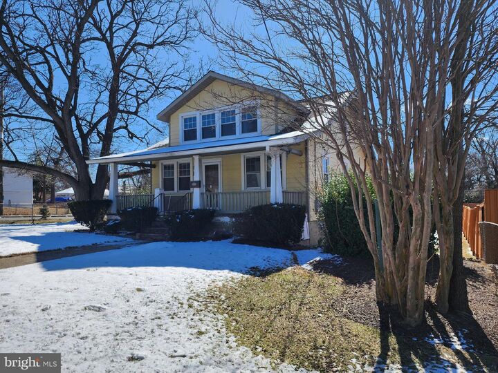 Property Photo:  3047 Douglas Street NE  DC 20018 