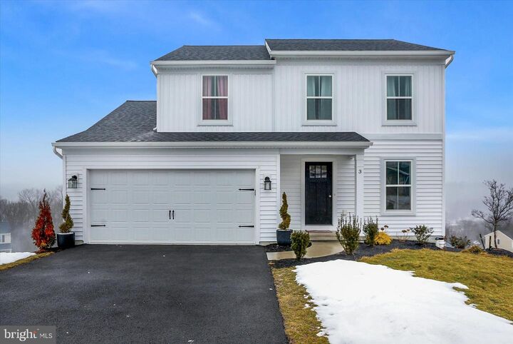 Property Photo:  3 Hillside Vista Drive  PA 17963 