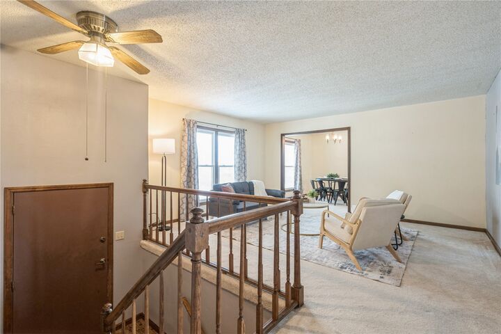 Property Photo:  6917 Larkwood NE  IA 52402 