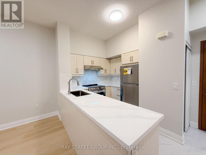 Property Photo:  1038 McNicoll Avenue 218  ON M1W 0A4 