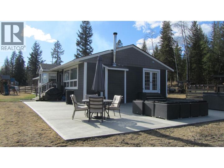 Property Photo: 6313 Archie Meadow Road BC V0K 1M0