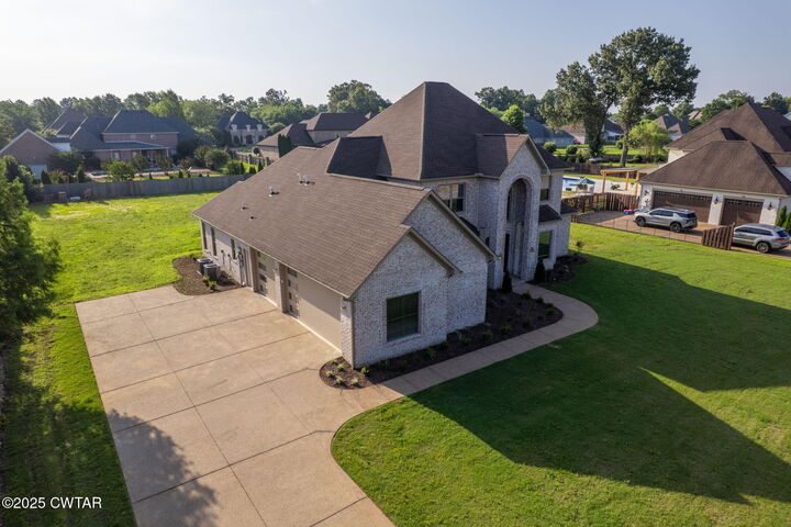 Property Photo:  26 Applestone Drive  TN 38305 