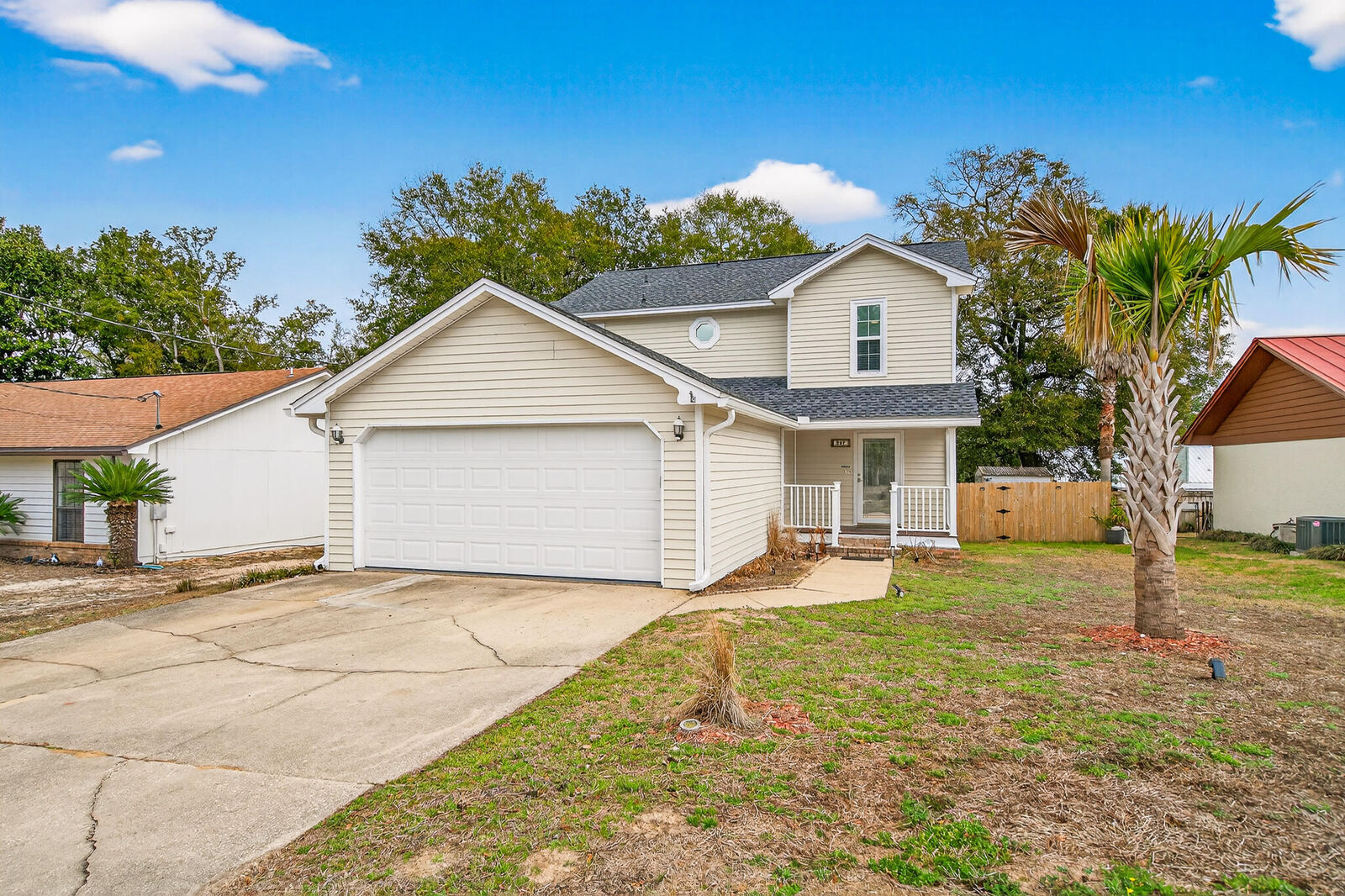 Property Photo:  507 Matthew Street  FL 32578 