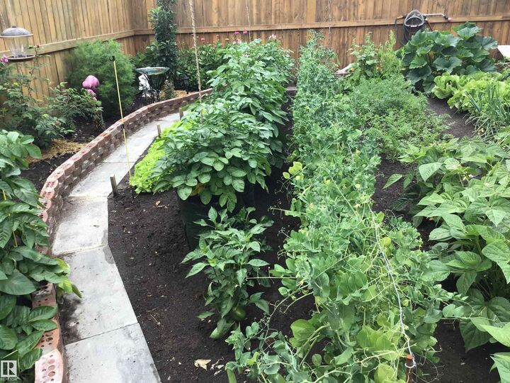 Property Photo:  4914 47 Street  AB T0A 2W0 