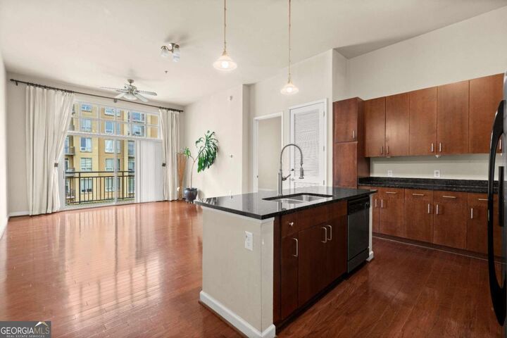 Property Photo: 711 Cosmopolitan Drive NE 442 GA 30324