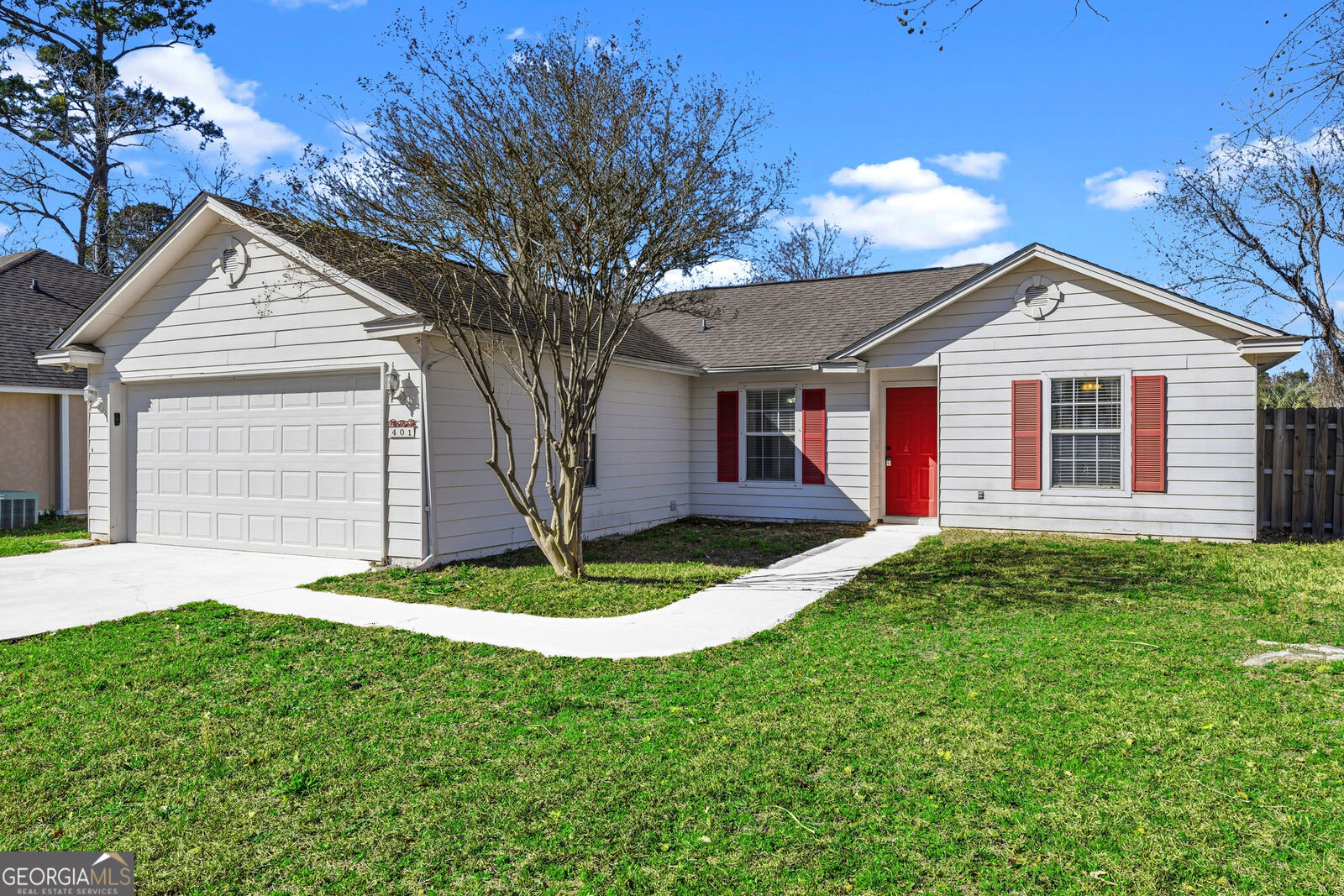 Property Photo:  401 Maggie Way  GA 31558 