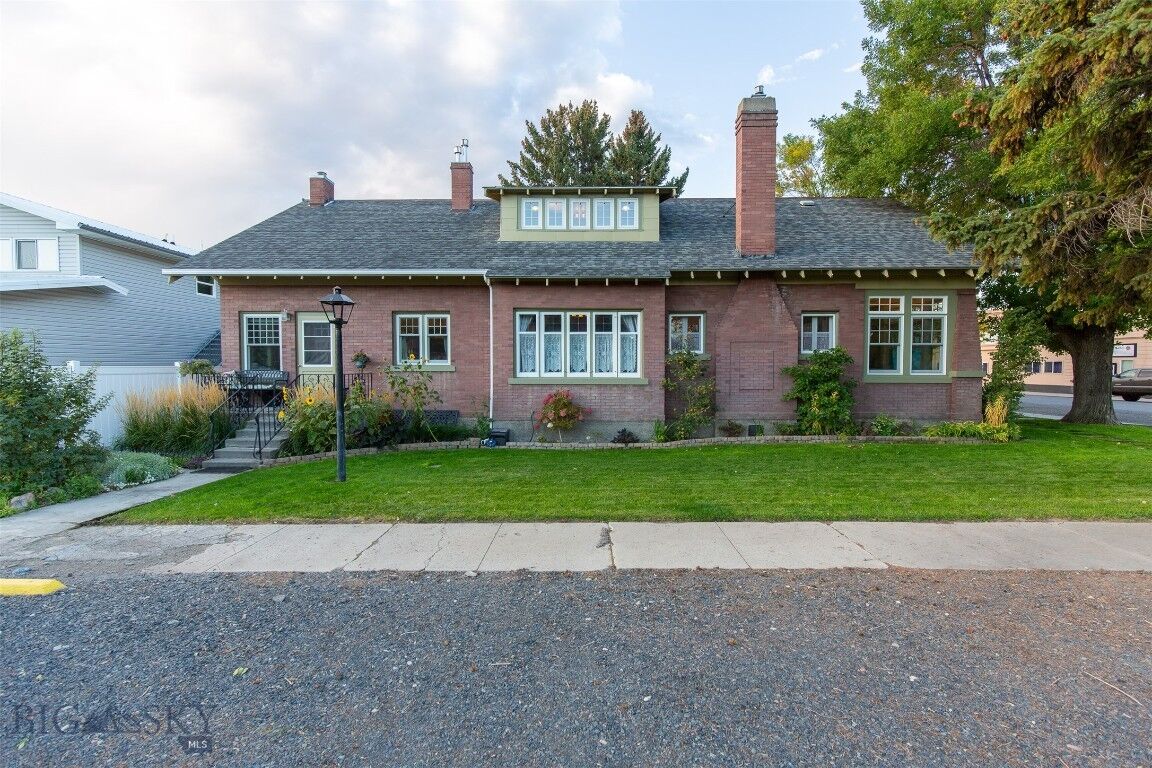 Property Photo: 12 N Division St MT 59759