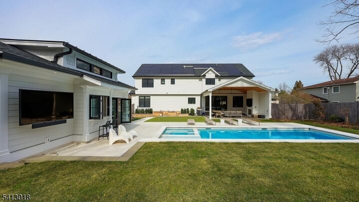 Property Photo:  1613 Rising Way  NJ 07090 