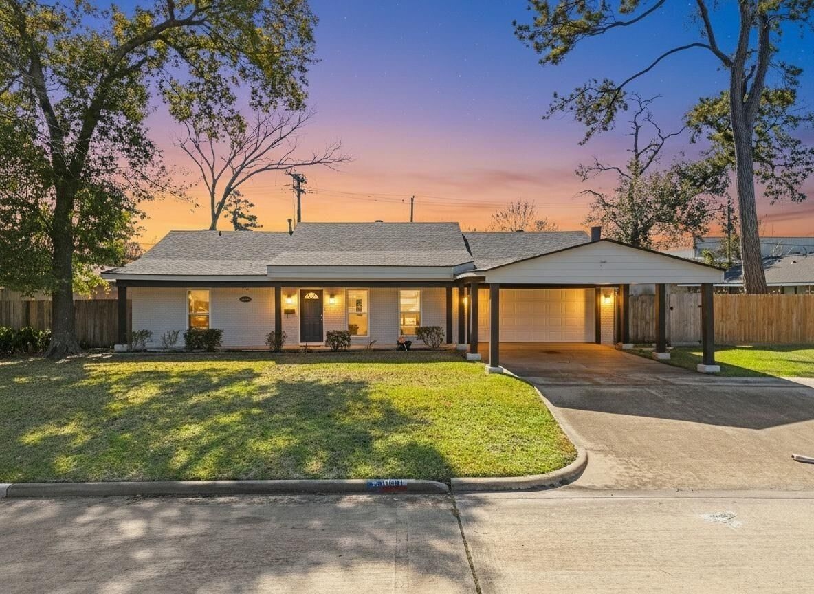 Property Photo:  10151 Brinwood Drive  TX 77043 