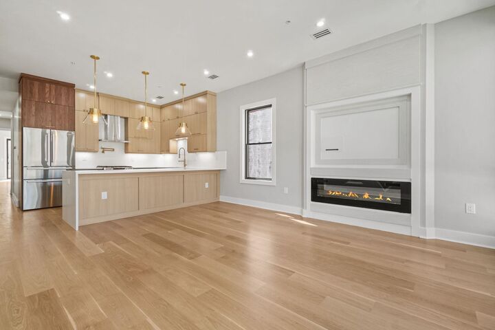 Property Photo:  160 Central Ave 2  NJ 07307 