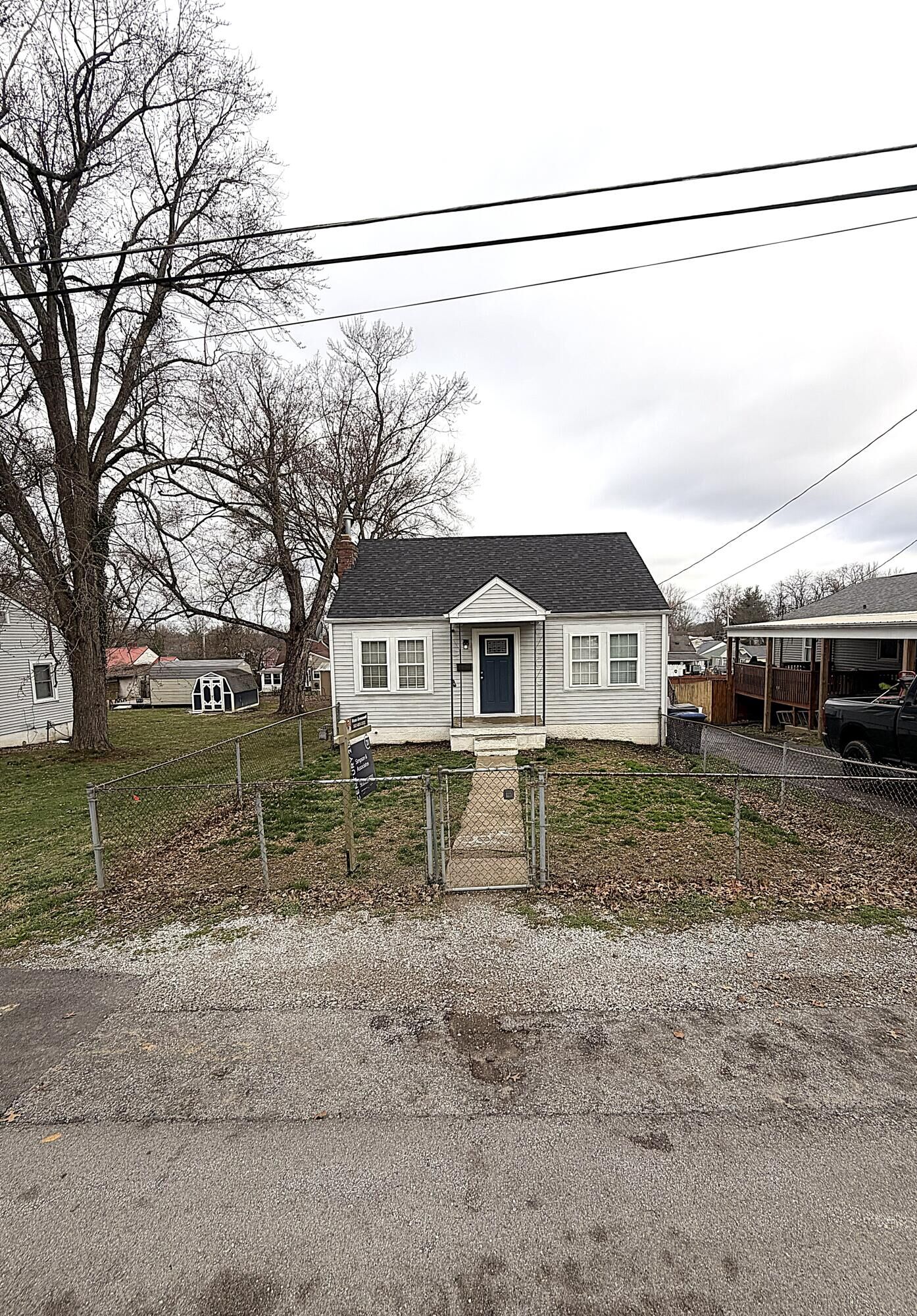 Property Photo:  216 Laffoon Drive  KY 40601 