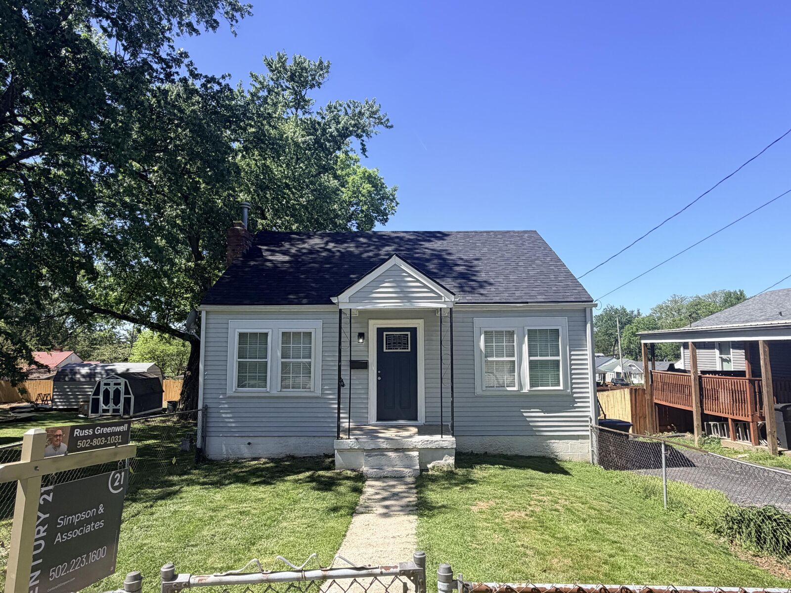 Property Photo:  216 Laffoon Drive  KY 40601 