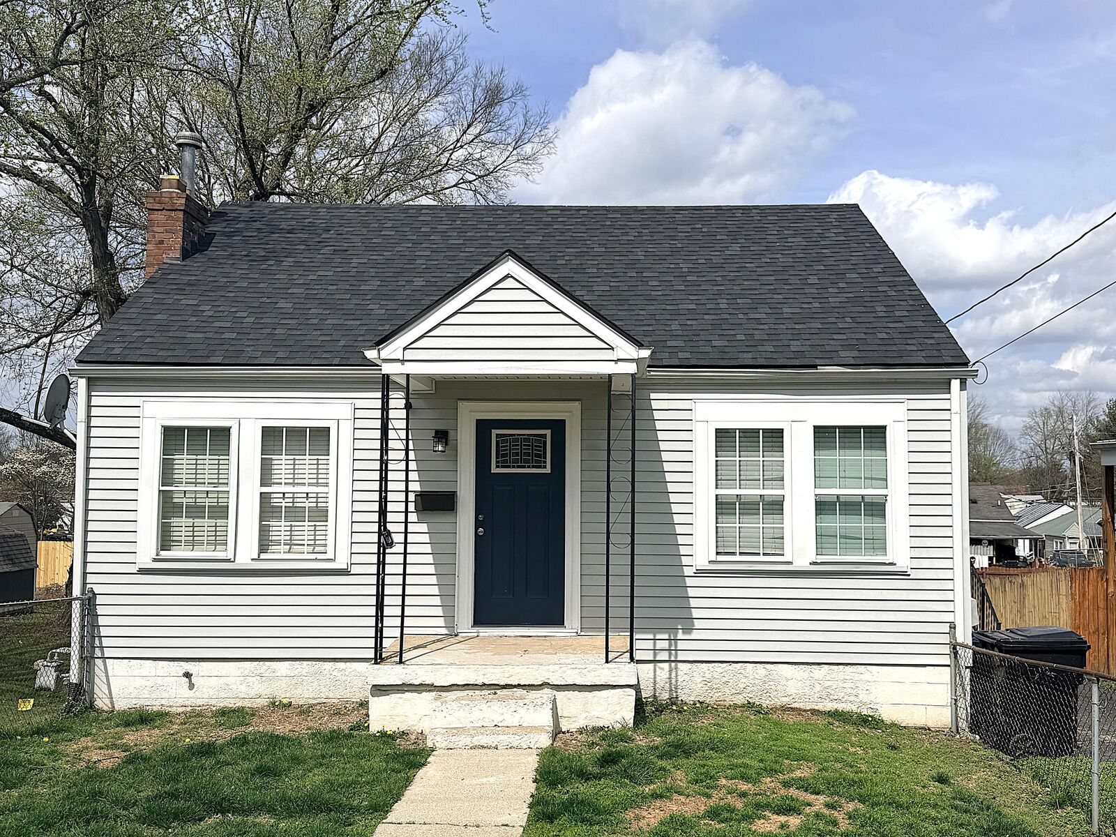 Property Photo: 216 Laffoon Drive KY 40601