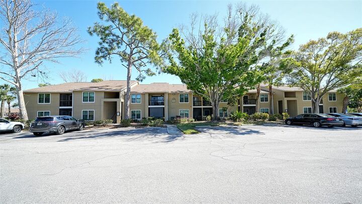 Property Photo:  4029 Crockers Lake Boulevard 1811  FL 34238 