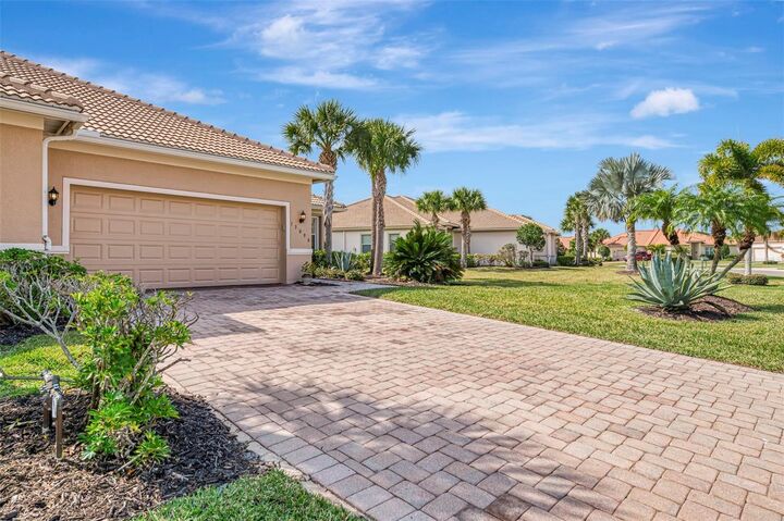 Property Photo:  13096 Creekside Lane  FL 33953 