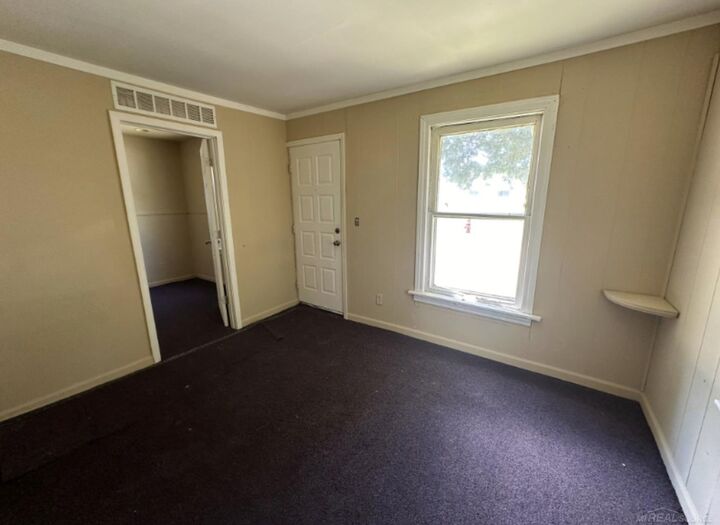 Property Photo: 28648 Rosemont Street MI 48066