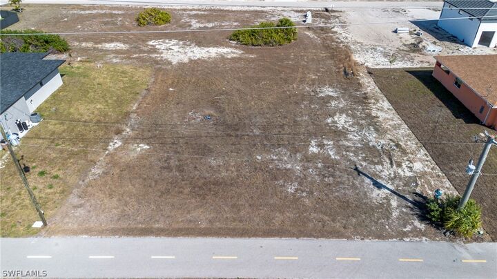 Property Photo:  1241 Kismet Parkway W  FL 33993 