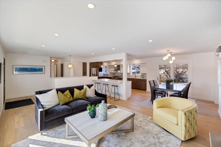 Property Photo:  2001 Rhode Island Avenue N  MN 55427 