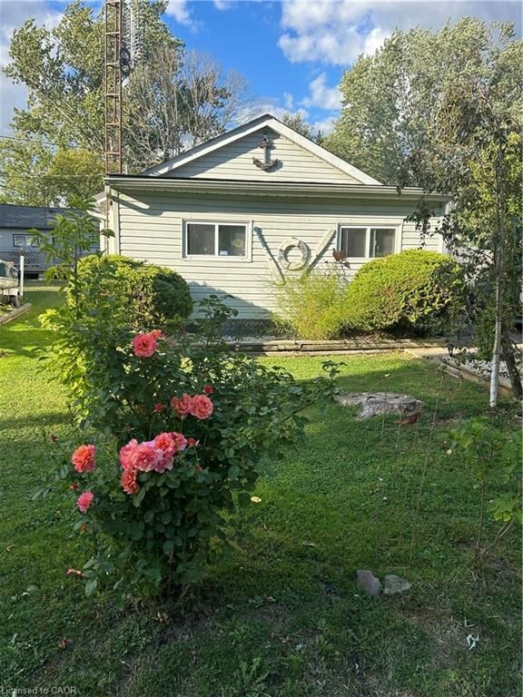 Property Photo: 17 Maple Lane ON N0A 1P0