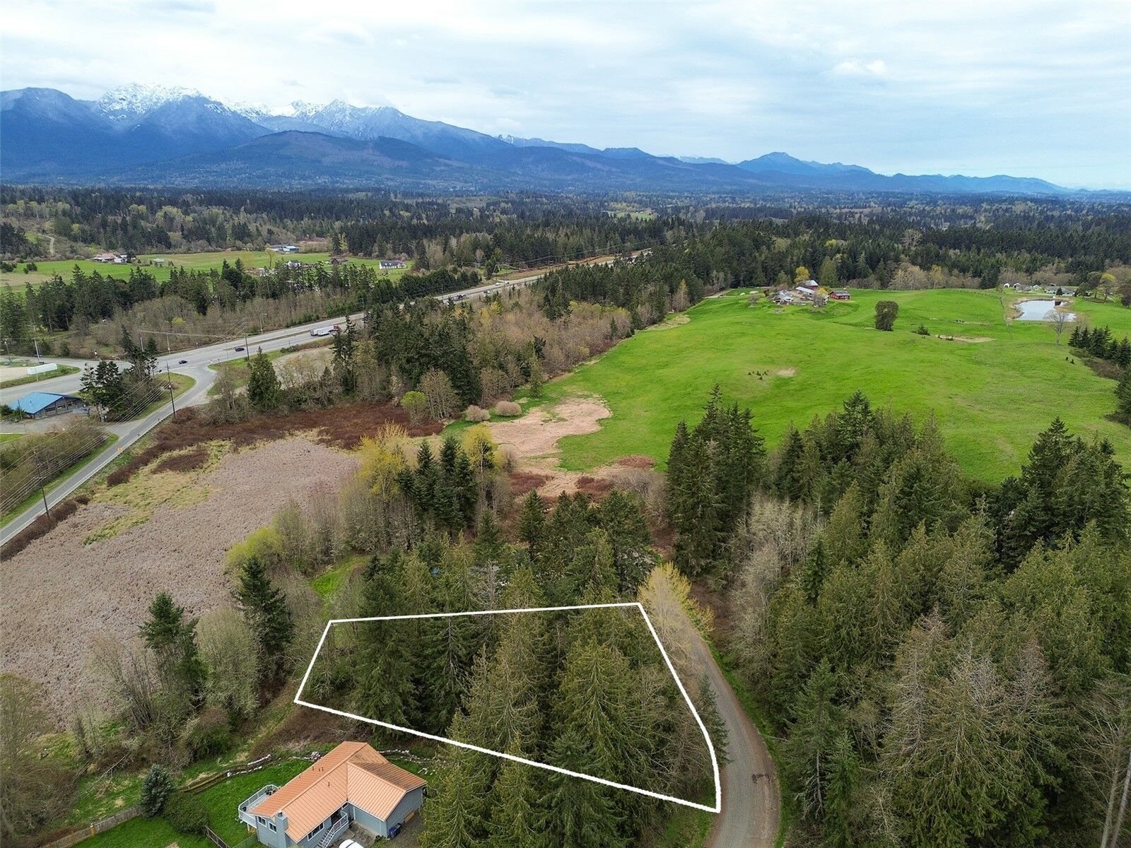 Property Photo:  9999  Cedar Glen Lane  WA 98362 