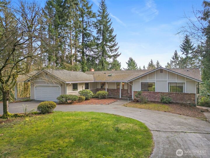Property Photo: 8875 Banner Road SE WA 98367