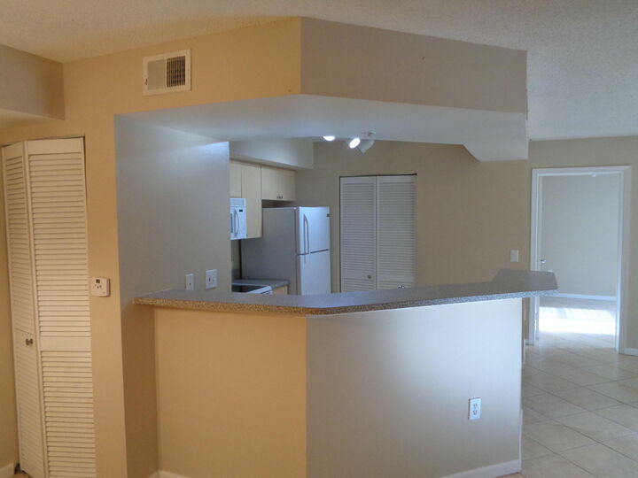 Property Photo: 3627 NW Adriatic Lane 106 FL 34957